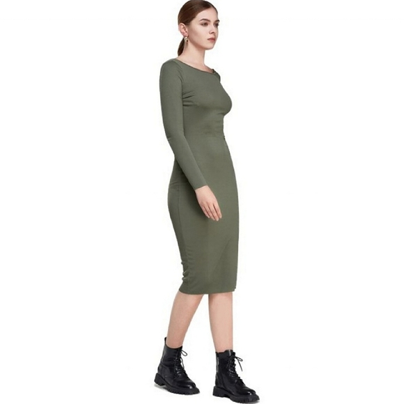 Long sleeve backless dress - Picture 3 of 11